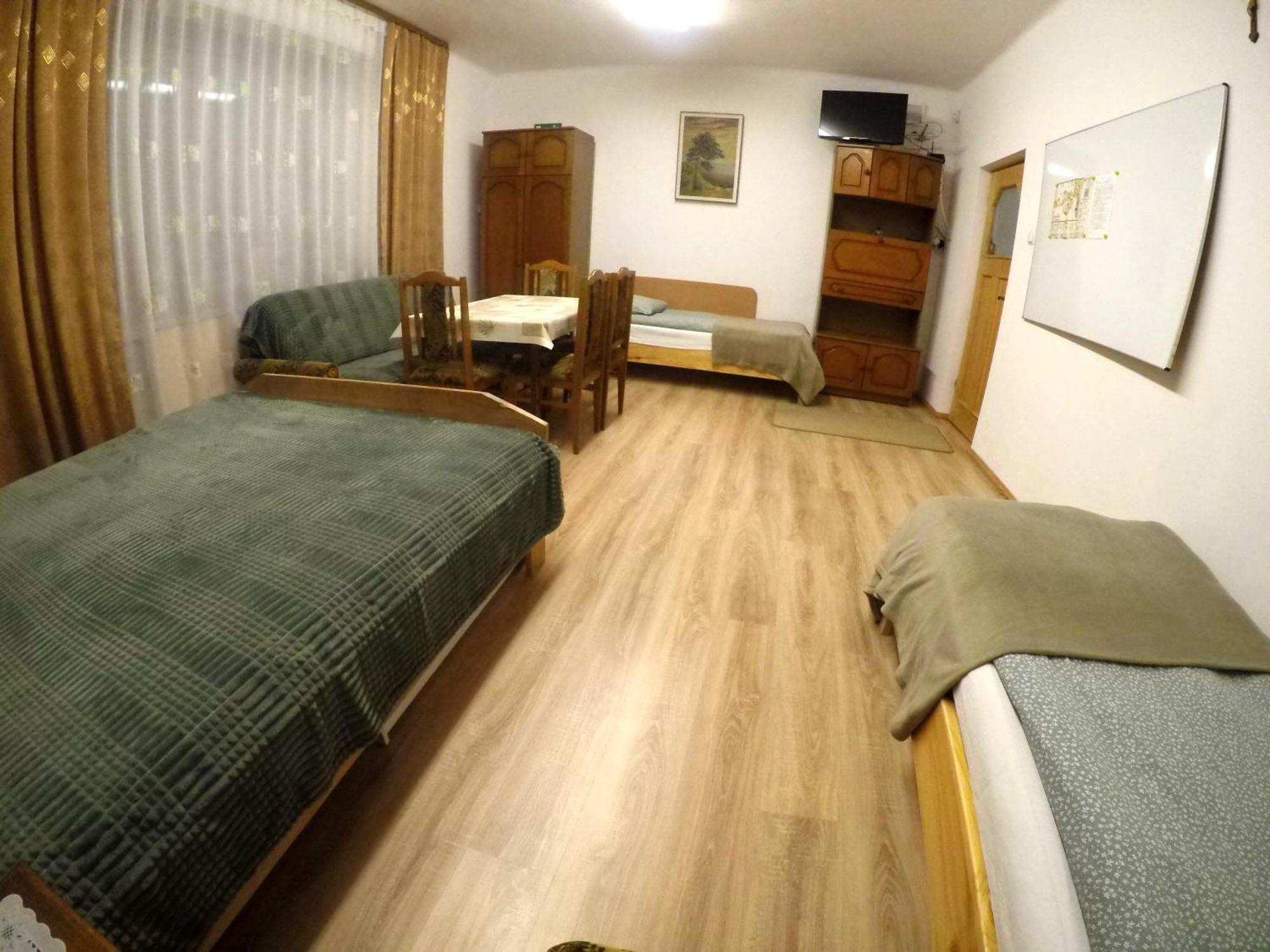 Pokoje Goscinne, Mieszkanie Na Wynajem W Swidniku K Lublina Dış mekan fotoğraf
